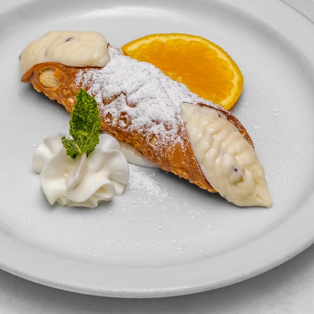Large Cannoli.