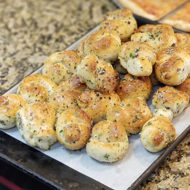 Garlic Knots.