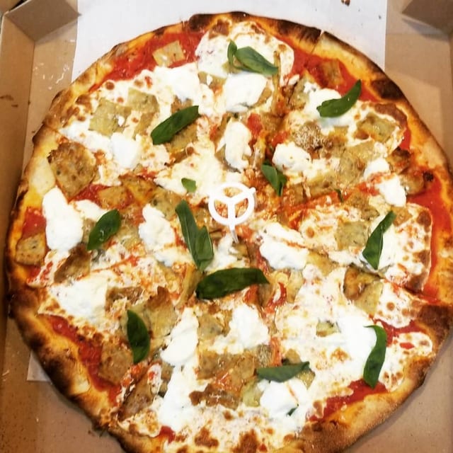 Melenzane Pizza.